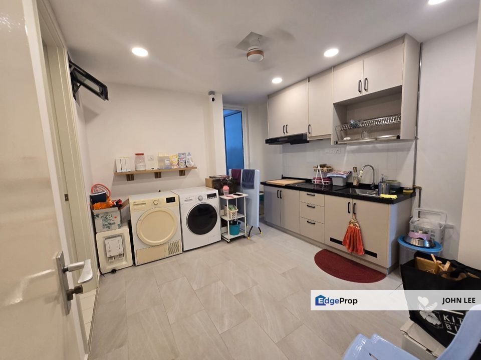 Lake Edge Puchong 2 Storey Semi D House for Sale Land size 50x90 4500sf Good Living Environment Good Location Easy Access LDP, Selangor, Puchong