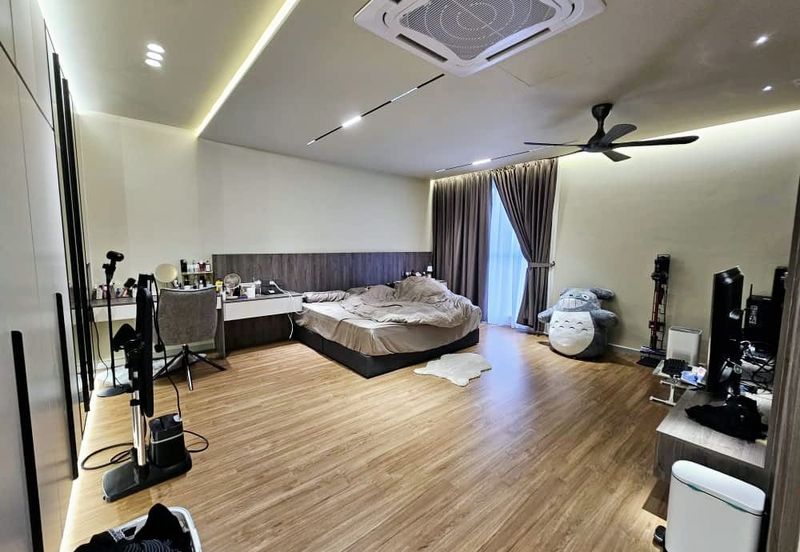 Bromelia Bukit Puchong