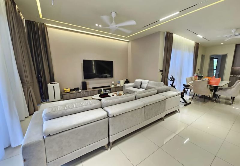 Bromelia Bukit Puchong