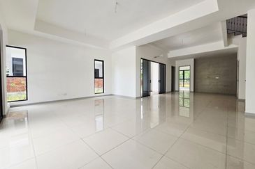 Bromelia Bukit Puchong