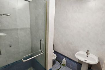 Taman Impian Indah (Paragon Heights)