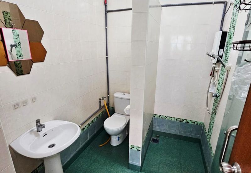 Taman Impian Indah (Paragon Heights)