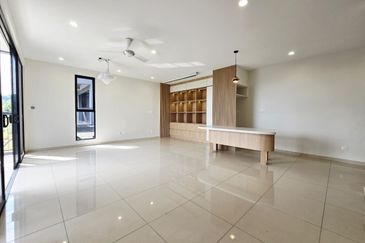 Bromelia Bukit Puchong