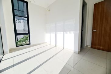 Taman Puchong Legenda