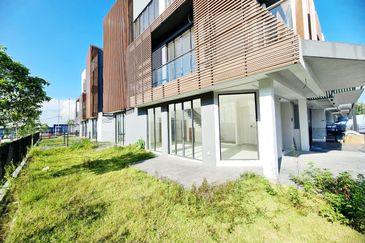 Taman Puchong Legenda