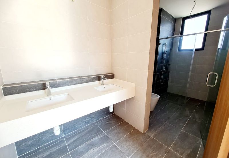 Taman Puchong Legenda