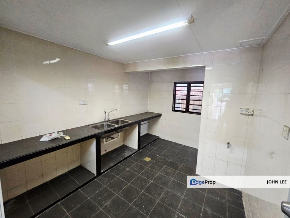 Mutiara Bukit Jalil 3 Storey House for Sale Freehold 22x70 Build up 3300sqft Have Extra Car Parking Good Location Near Pavillion Bukit Jalil , Kuala Lumpur, Bukit Jalil