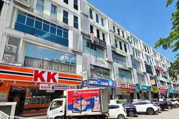 Prima Biz Hub, Taman Tasik Prima