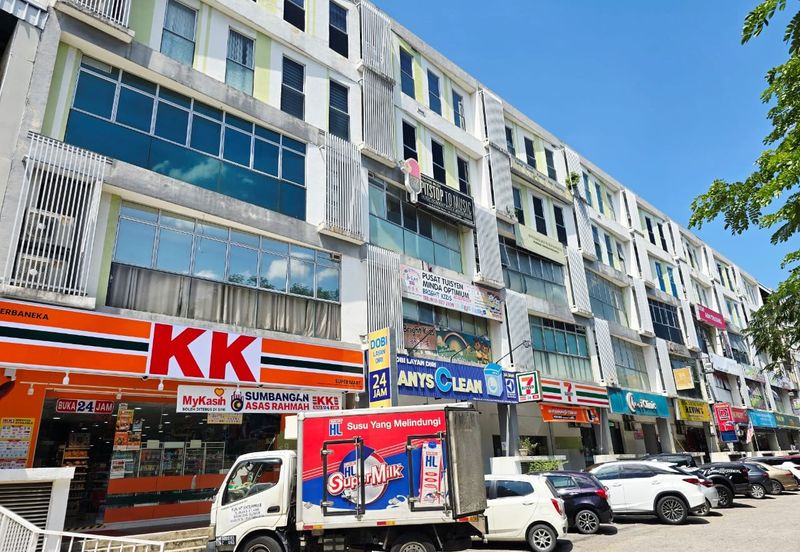 Prima Biz Hub, Taman Tasik Prima