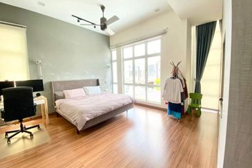 Taman Impian Indah (Paragon Heights)