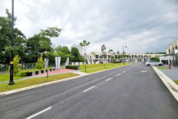 Legasi 2 , Bandar Kinrara