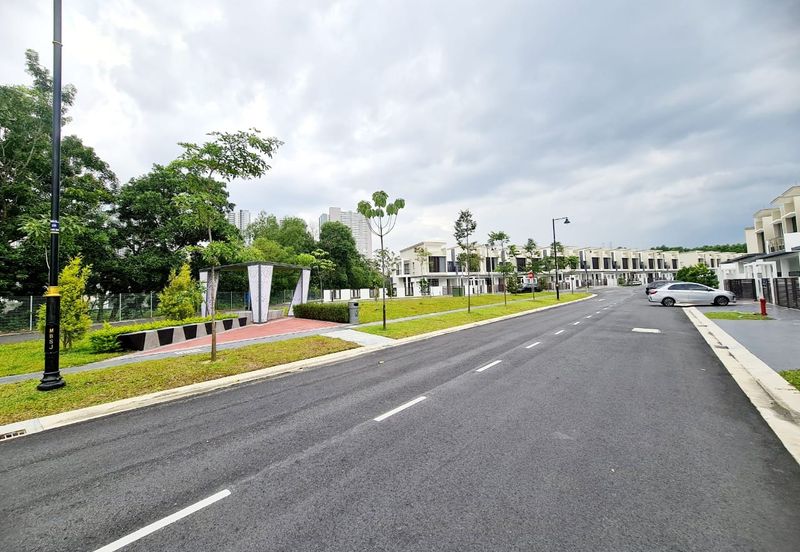 Legasi 2 , Bandar Kinrara