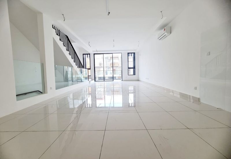 Taman Puchong Legenda