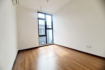 Taman Puchong Legenda