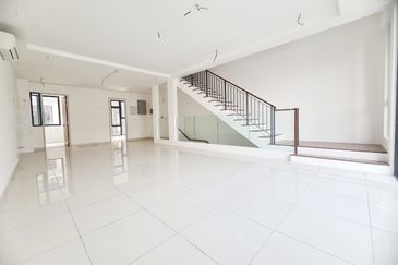 Taman Puchong Legenda