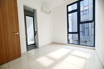 Taman Puchong Legenda