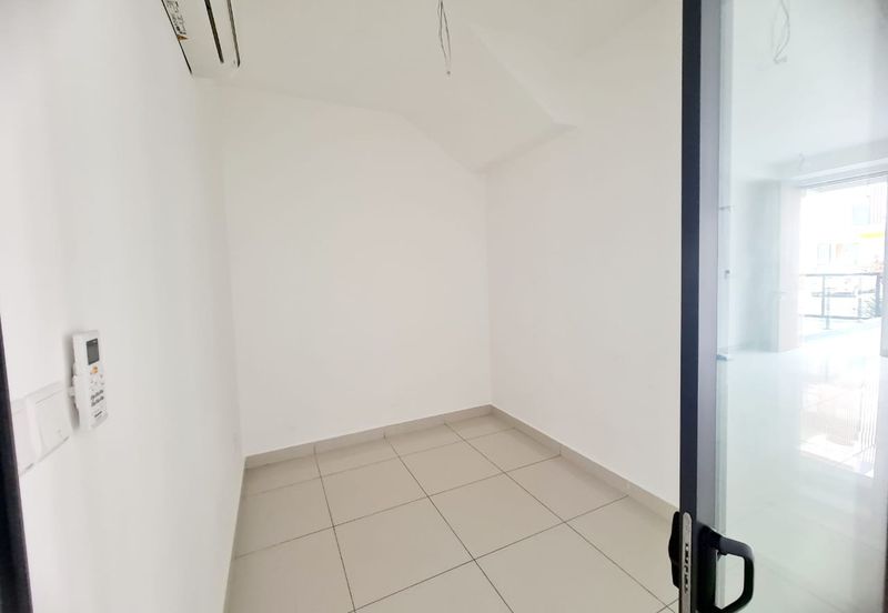 Taman Puchong Legenda