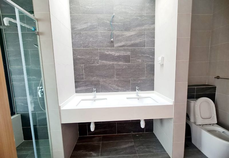 Taman Puchong Legenda