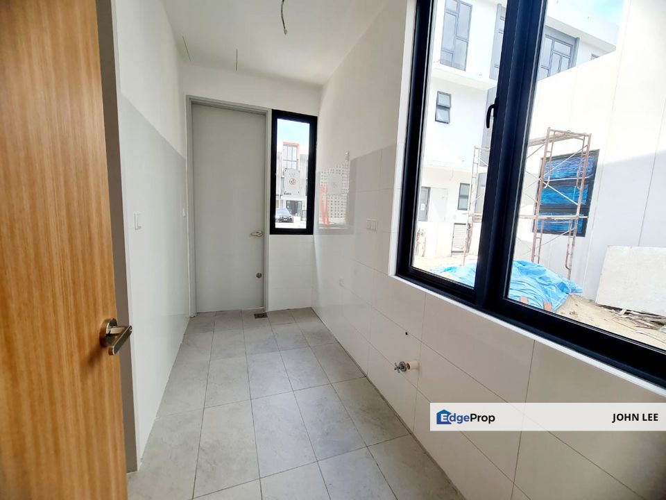 Puchong Legenda End Lot, Selangor, Puchong