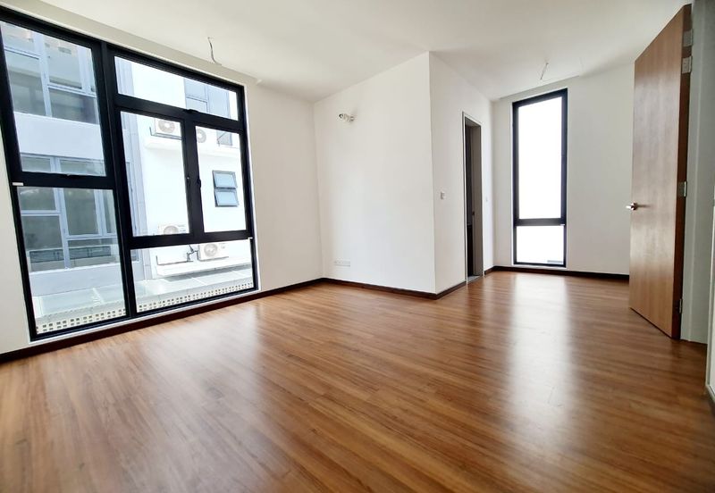 Taman Puchong Legenda