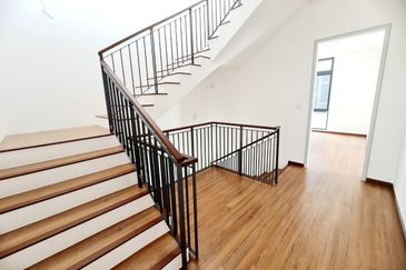 Taman Puchong Legenda