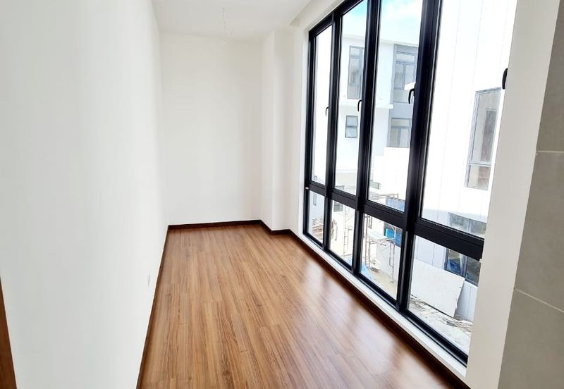 Taman Puchong Legenda