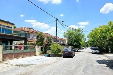 Taman Mutiara Puchong