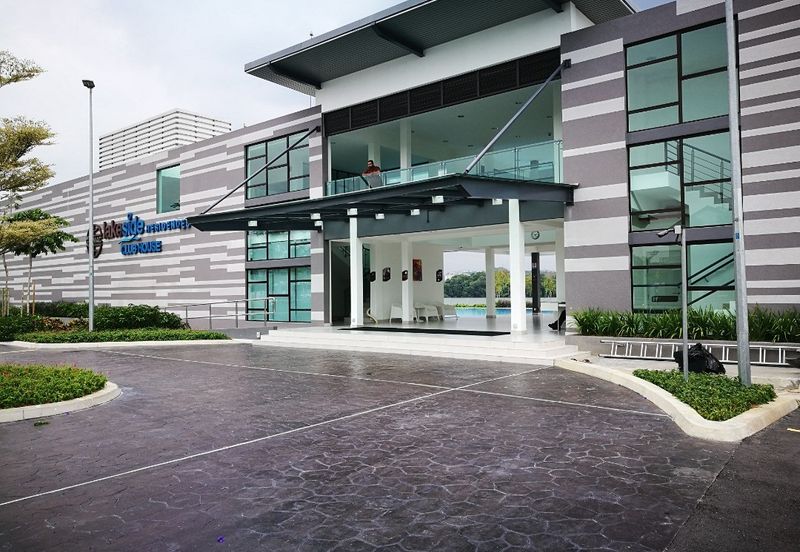 Glomac Lakeside Residences