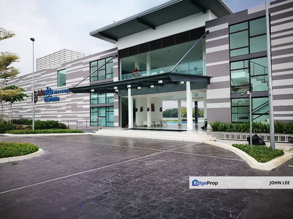 Glomac Lakeside Residences Puchong Semi D, Selangor, Puchong