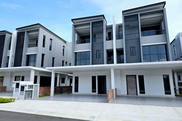 Bromelia Bukit Puchong