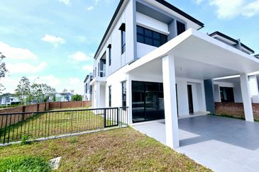 Bromelia Bukit Puchong