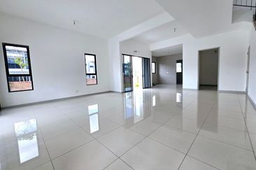 Bromelia Bukit Puchong