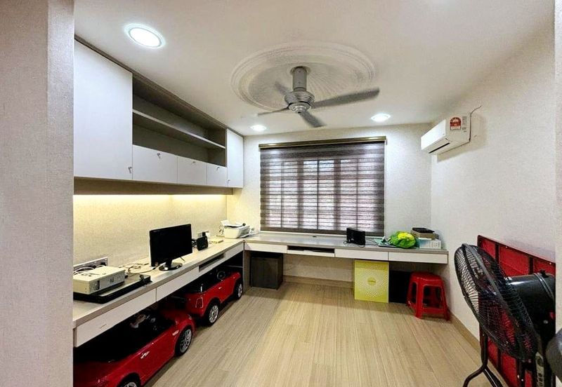 Taman Wawasan, Pusat Bandar Puchong