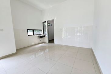 Legasi 2 , Bandar Kinrara