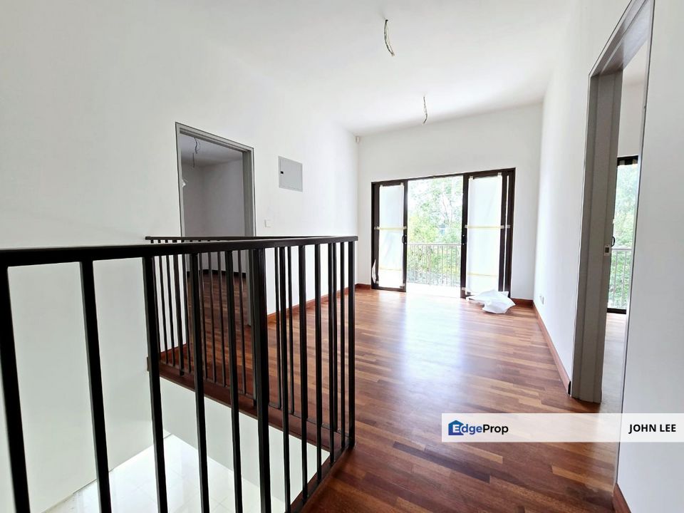 BK8 Legasi 2 Freehold 2 Storey Corner House for Sale Land size 5018sqft Have Extra Car Parking Near Pavillion Bukit Jalil, Selangor, Puchong