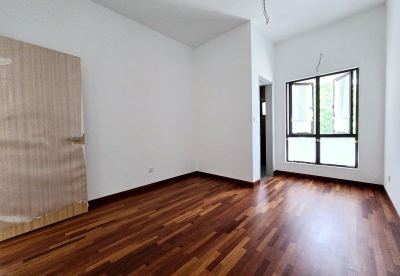 Legasi 2 , Bandar Kinrara