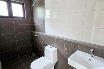 Legasi 2 , Bandar Kinrara