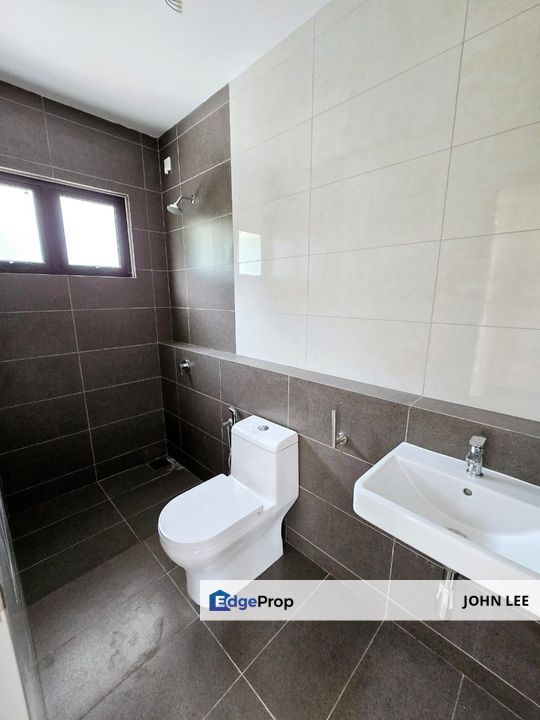 BK8 Legasi 2 Freehold 2 Storey Corner House for Sale Land size 5018sqft Have Extra Car Parking Near Pavillion Bukit Jalil, Selangor, Puchong
