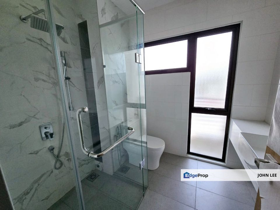 BK8 Legasi 2 Freehold 2 Storey Corner House for Sale Land size 5018sqft Have Extra Car Parking Near Pavillion Bukit Jalil, Selangor, Puchong