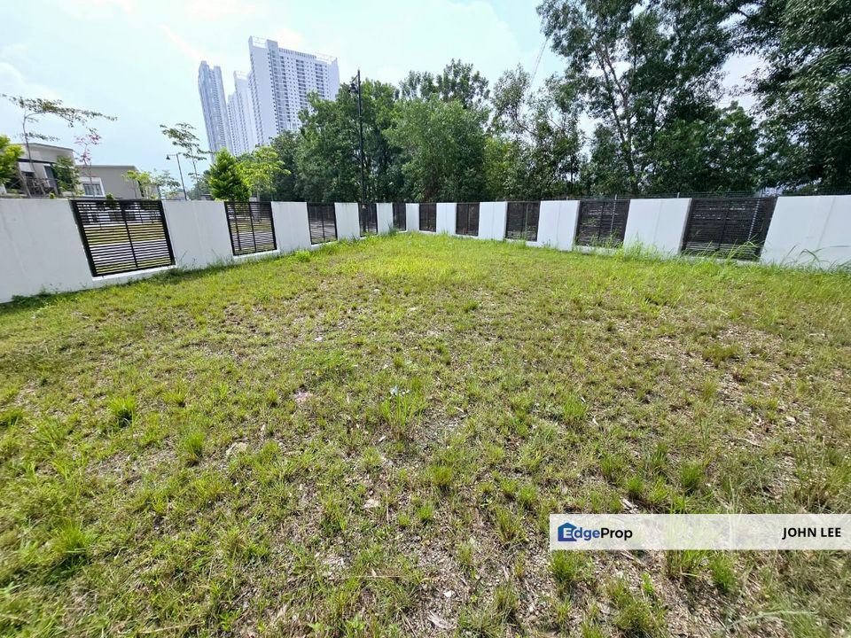 BK8 Legasi 2 Freehold 2 Storey Corner House for Sale Land size 5018sqft Have Extra Car Parking Near Pavillion Bukit Jalil, Selangor, Puchong