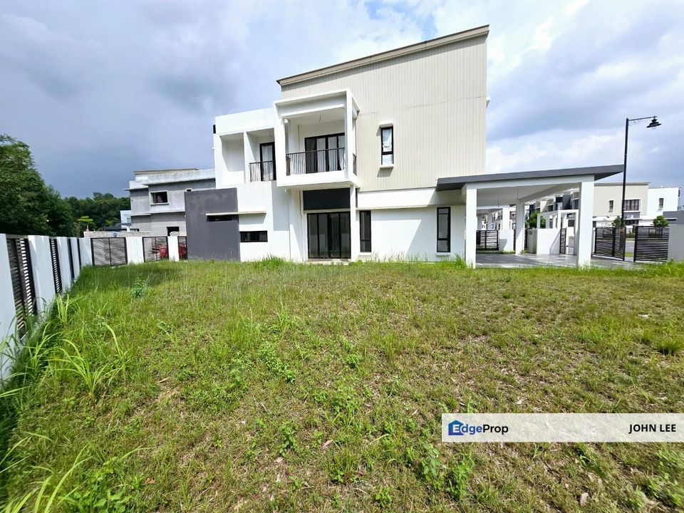 BK8 Legasi 2 Freehold 2 Storey Corner House for Sale Land size 5018sqft Have Extra Car Parking Near Pavillion Bukit Jalil, Selangor, Puchong