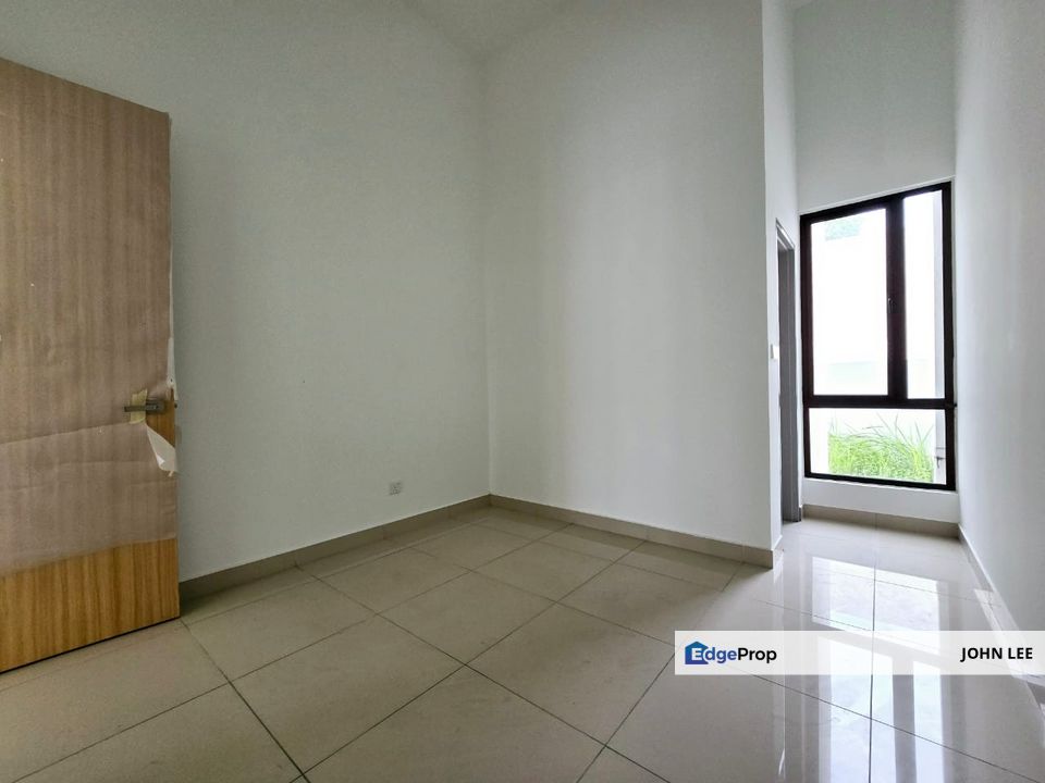 BK8 Legasi 2 Freehold 2 Storey Corner House for Sale Land size 5018sqft Have Extra Car Parking Near Pavillion Bukit Jalil, Selangor, Puchong