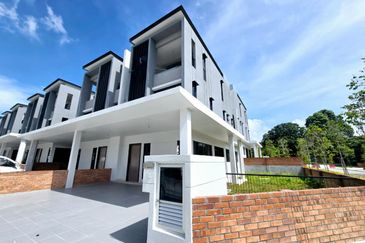 Bromelia Bukit Puchong