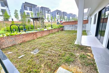 Bromelia Bukit Puchong