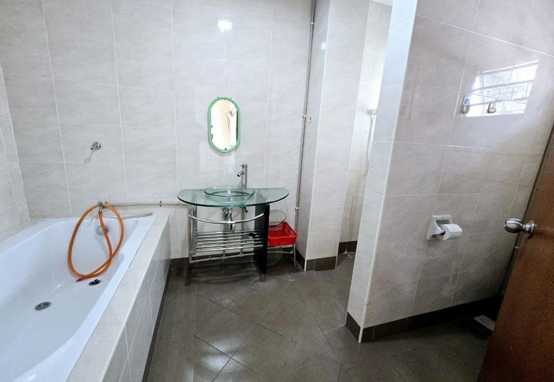 Taman Impian Indah (Paragon Heights)