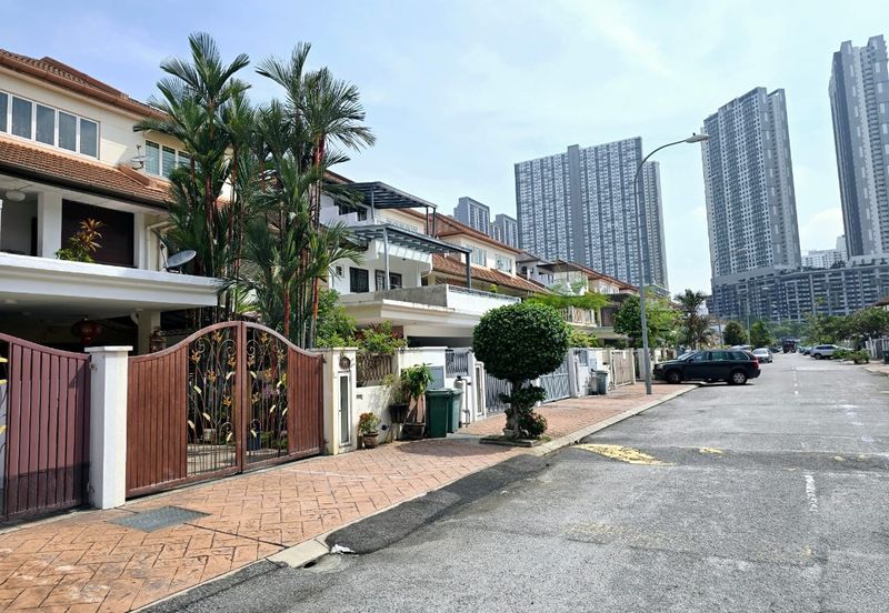 Taman Impian Indah (Paragon Heights)