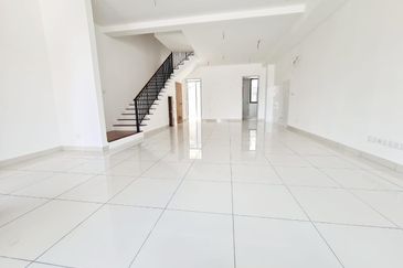 Taman Puchong Legenda