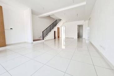 Taman Puchong Legenda