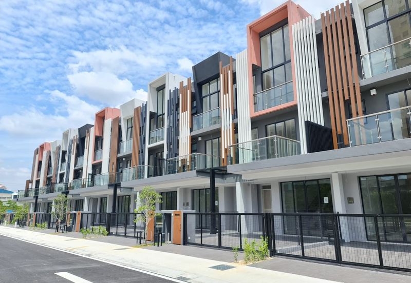 Taman Puchong Legenda