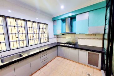 Bandar Puteri Puchong 10, Selangor